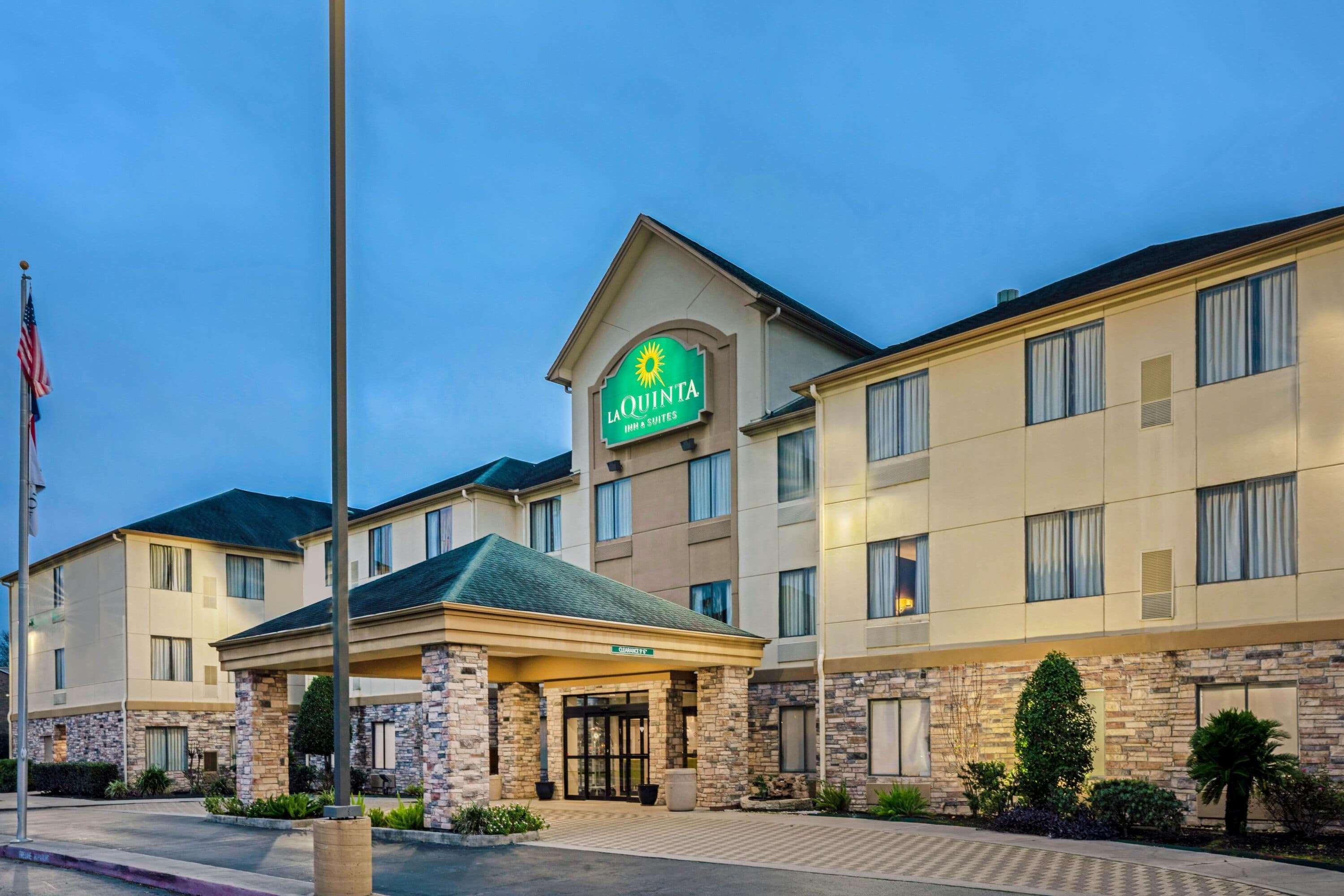 La Quinta Inn & Suites By Wyndham The Woodlands Spring Ngoại thất bức ảnh