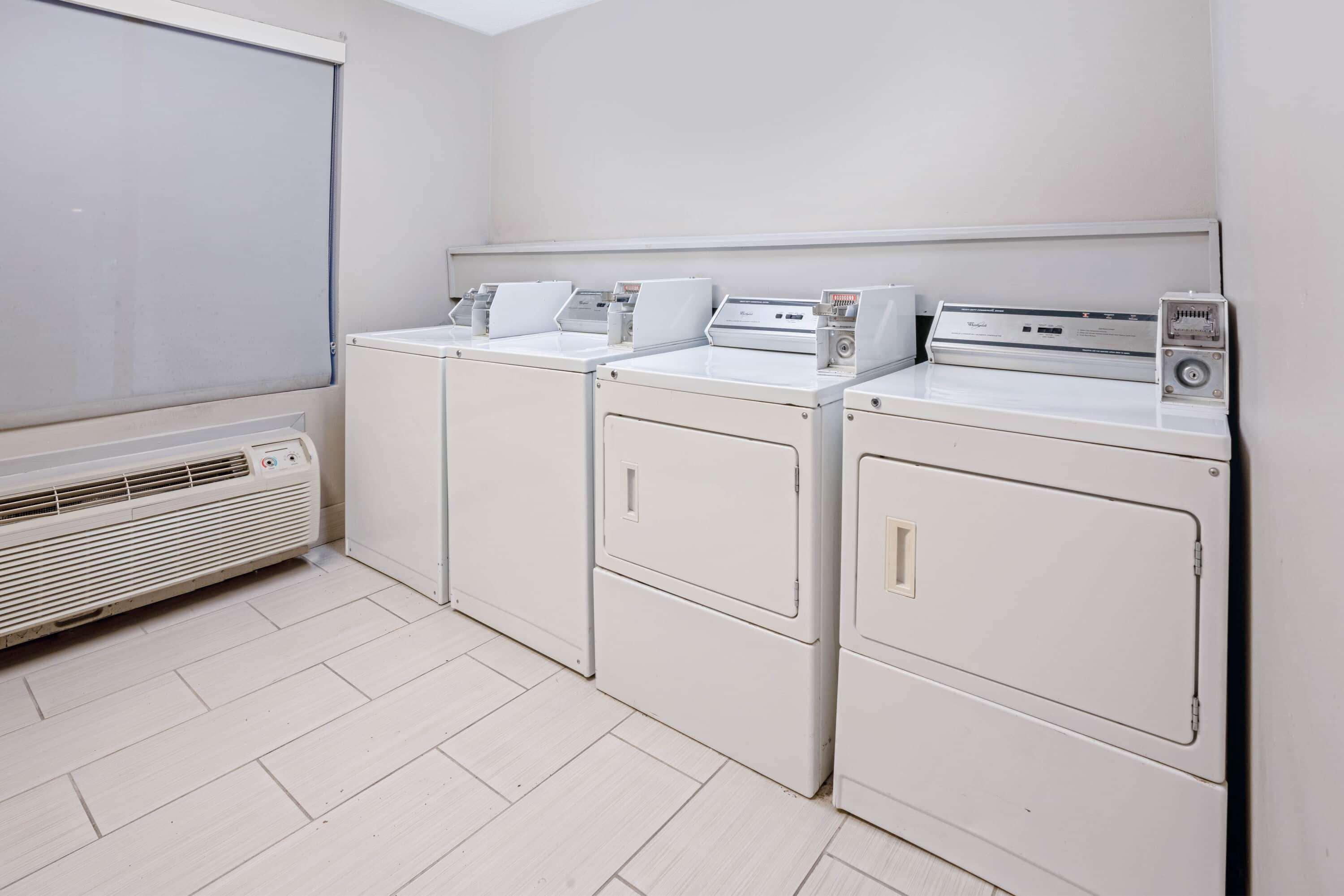 La Quinta Inn & Suites By Wyndham The Woodlands Spring Ngoại thất bức ảnh