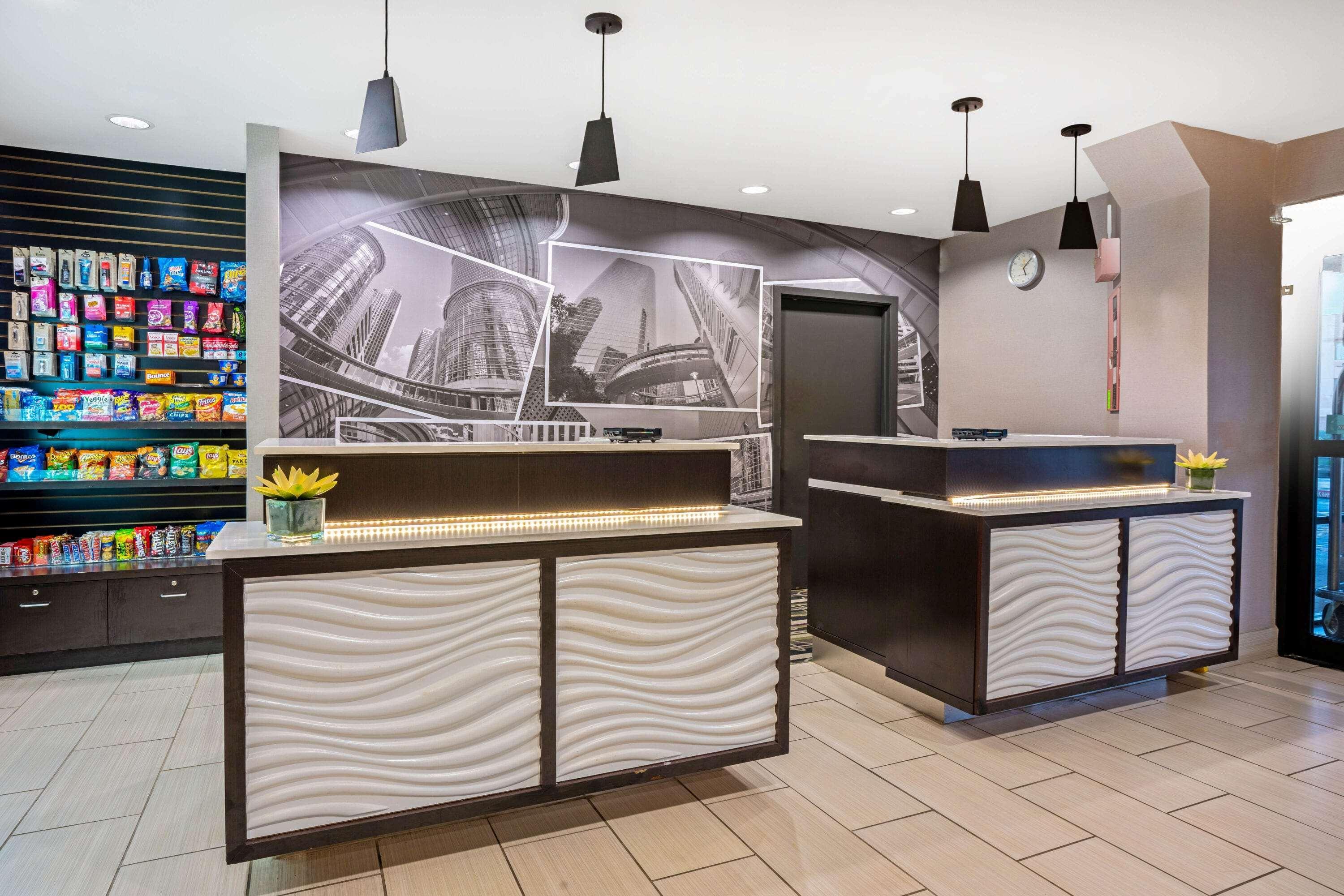 La Quinta Inn & Suites By Wyndham The Woodlands Spring Ngoại thất bức ảnh